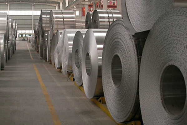 鋁卷一噸多少錢？